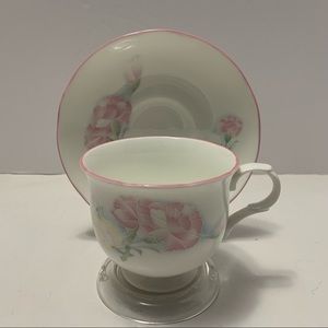 SADLER Wellington fine bone china tea cup and saucer made in England coffee